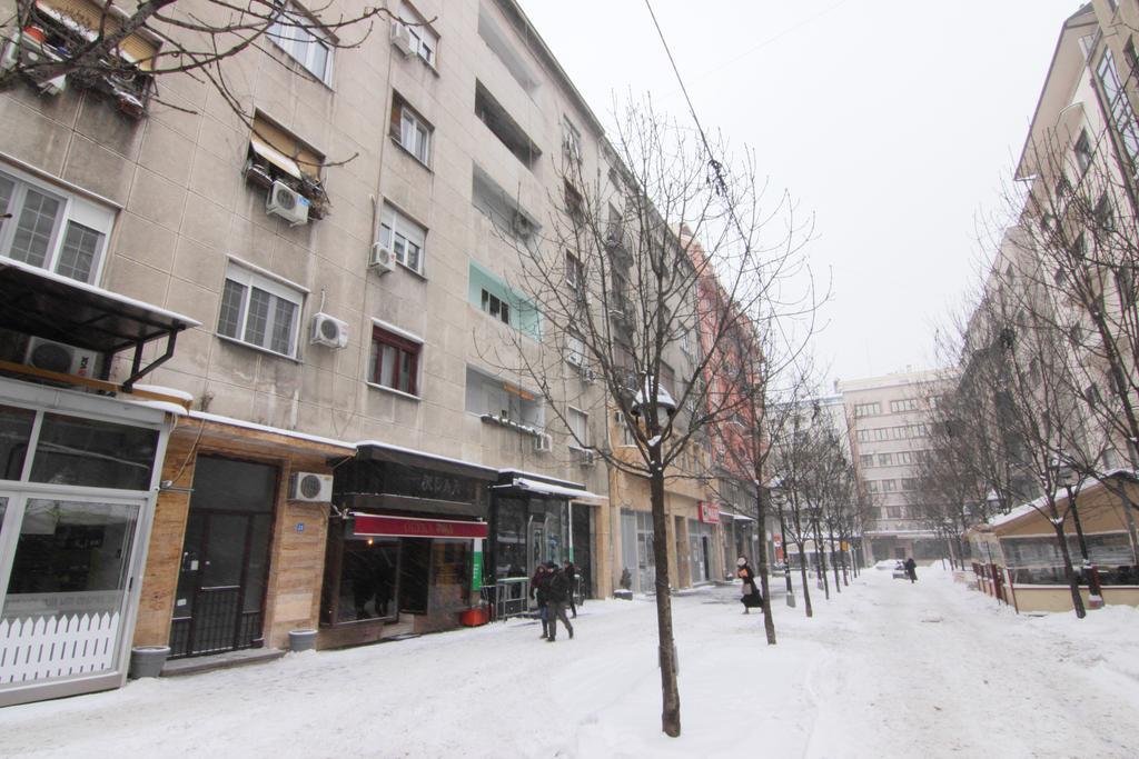 White Apartment Belgrade Exterior photo